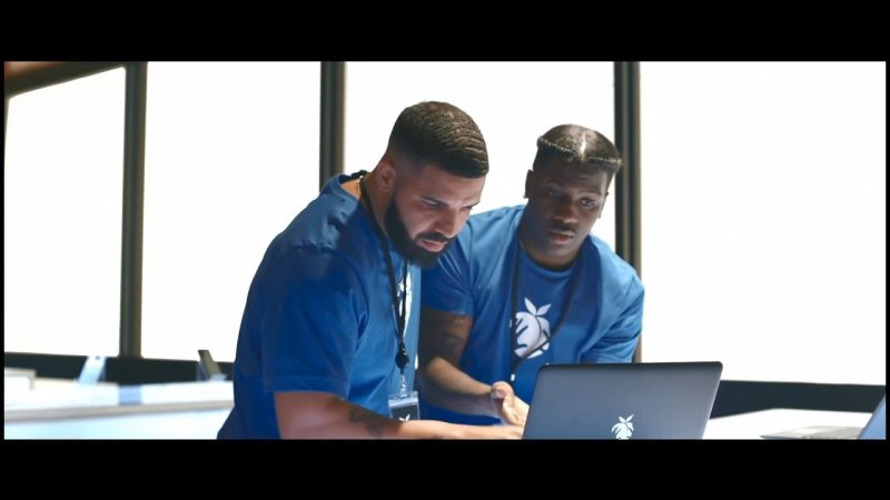 Drake Мем с ноутбуком