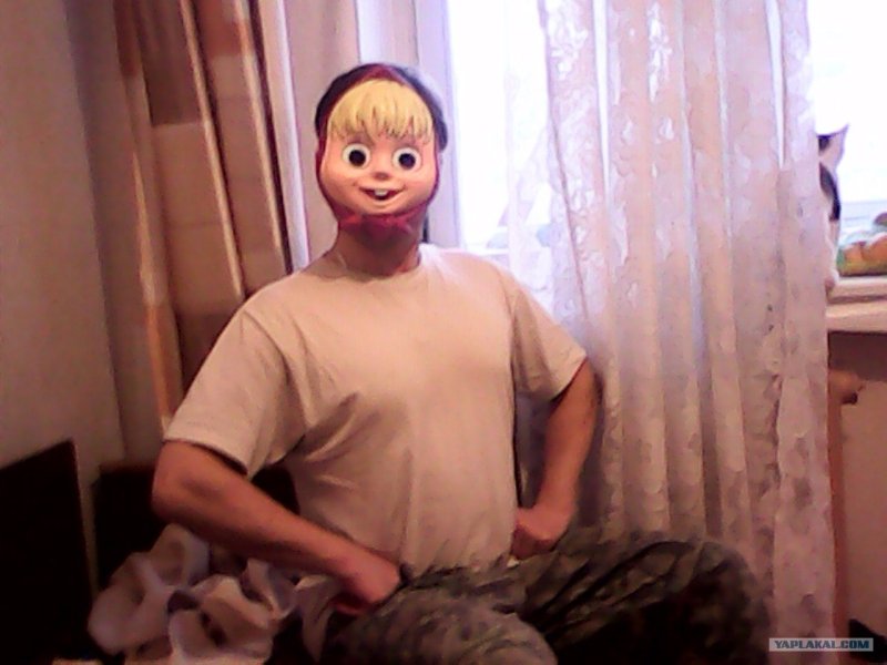 Ава Маша и медведь негр