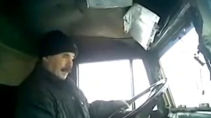 Мужик на КРАЗЕ