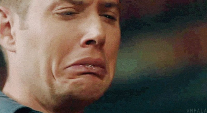 Плачущий мужчина