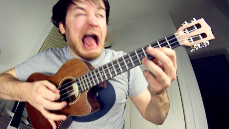 Укулеле бас гитара Мем