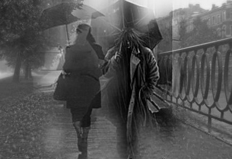 Прошли мимо друг друга