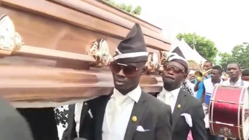 Танец с гробом