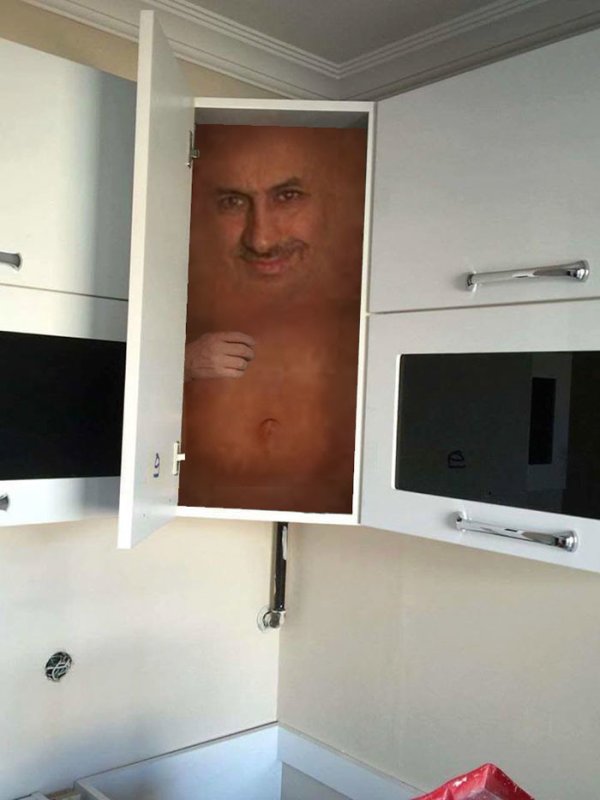 Мужик в шкафу