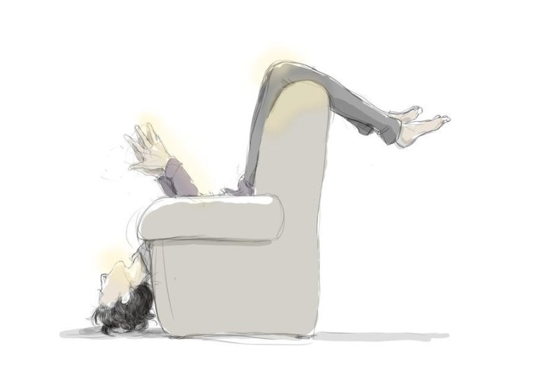 Человек в кресле арт