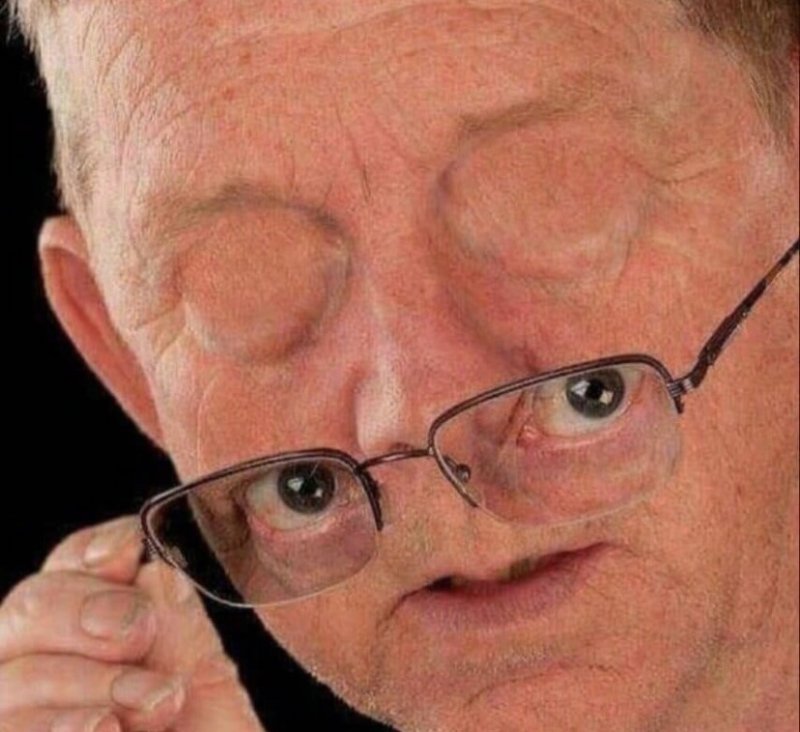 Дед с очками