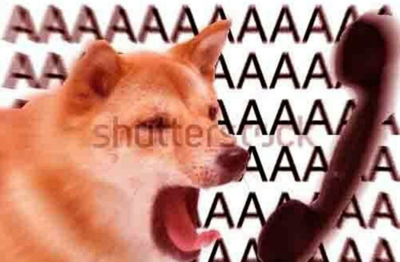 Кричит ааааа