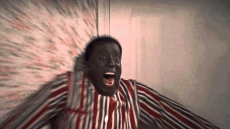 Испугался Мем