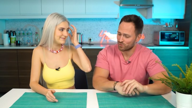 Алексей Столяров и ева Эльфи