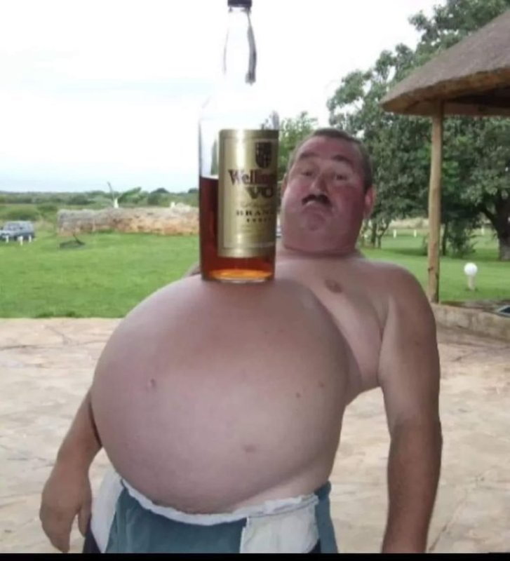 Мужик с балтикой