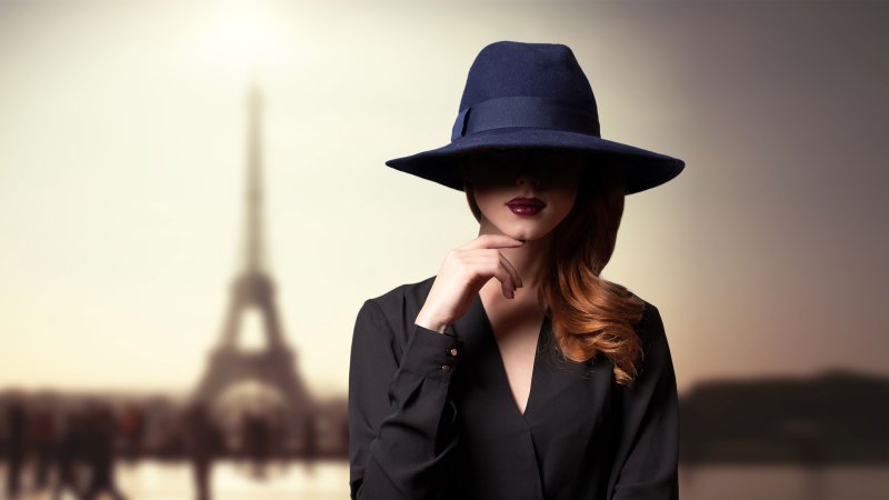 Элегантная девушка