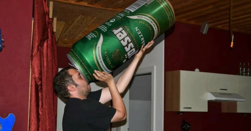 Огромная банка