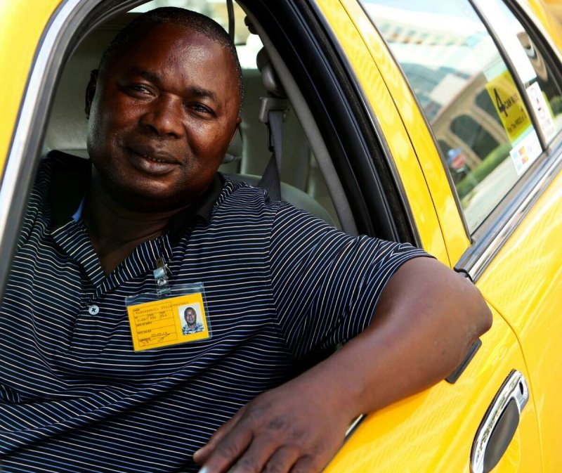 Таксист фото