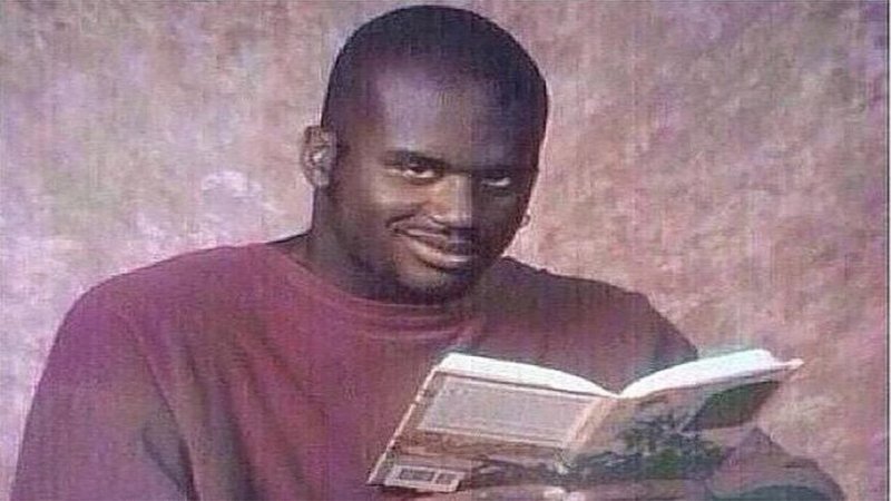 Негр с книгой