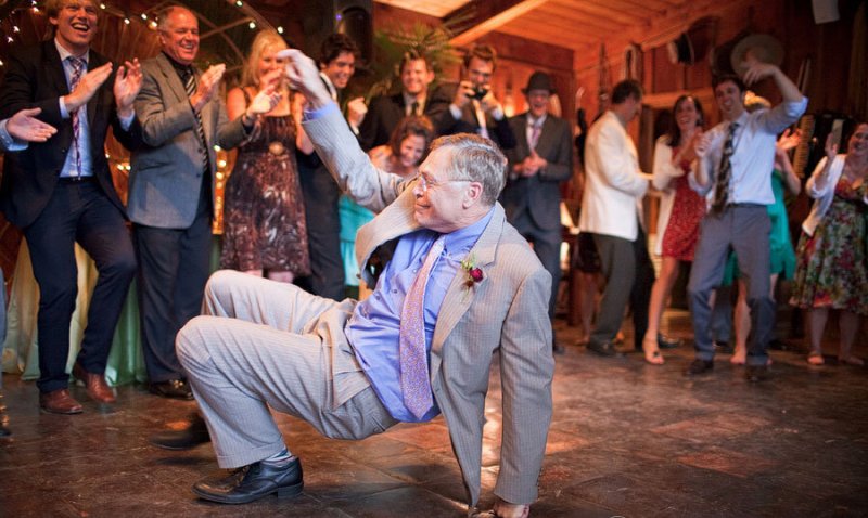 Танцы гостей