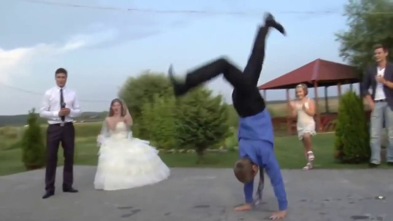 Прикольные танцы на свадьбах
