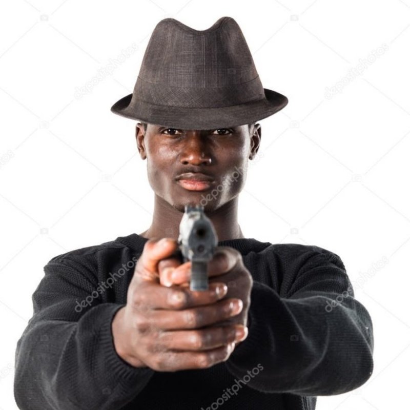 Нигер с пистолетом