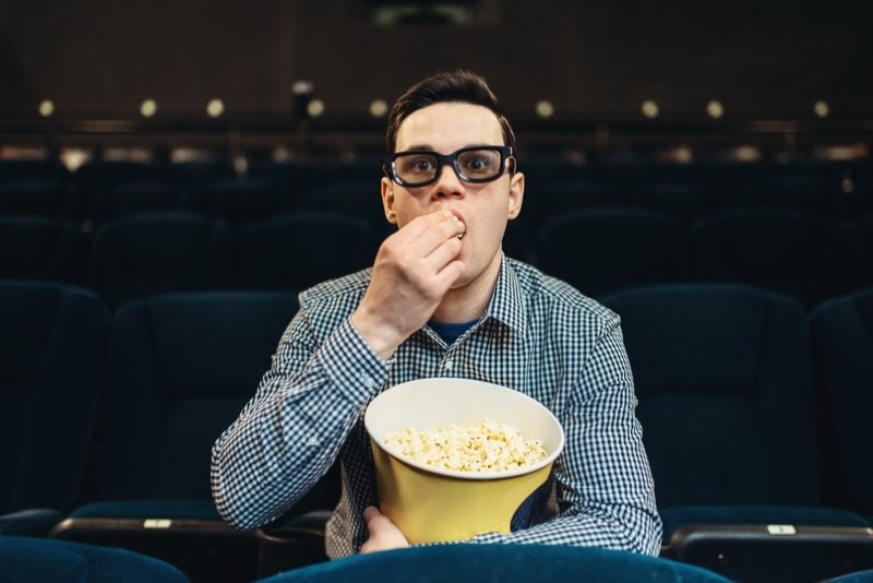 Попкорн в кинотеатре