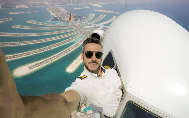 Селфи в самолете